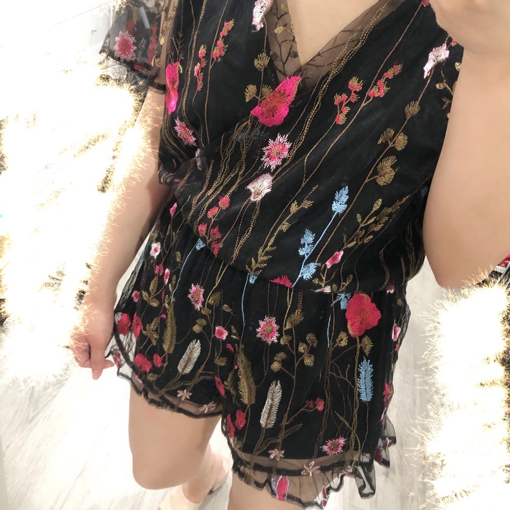 HONEY PUNCH V-neck Floral Embroidered Romper